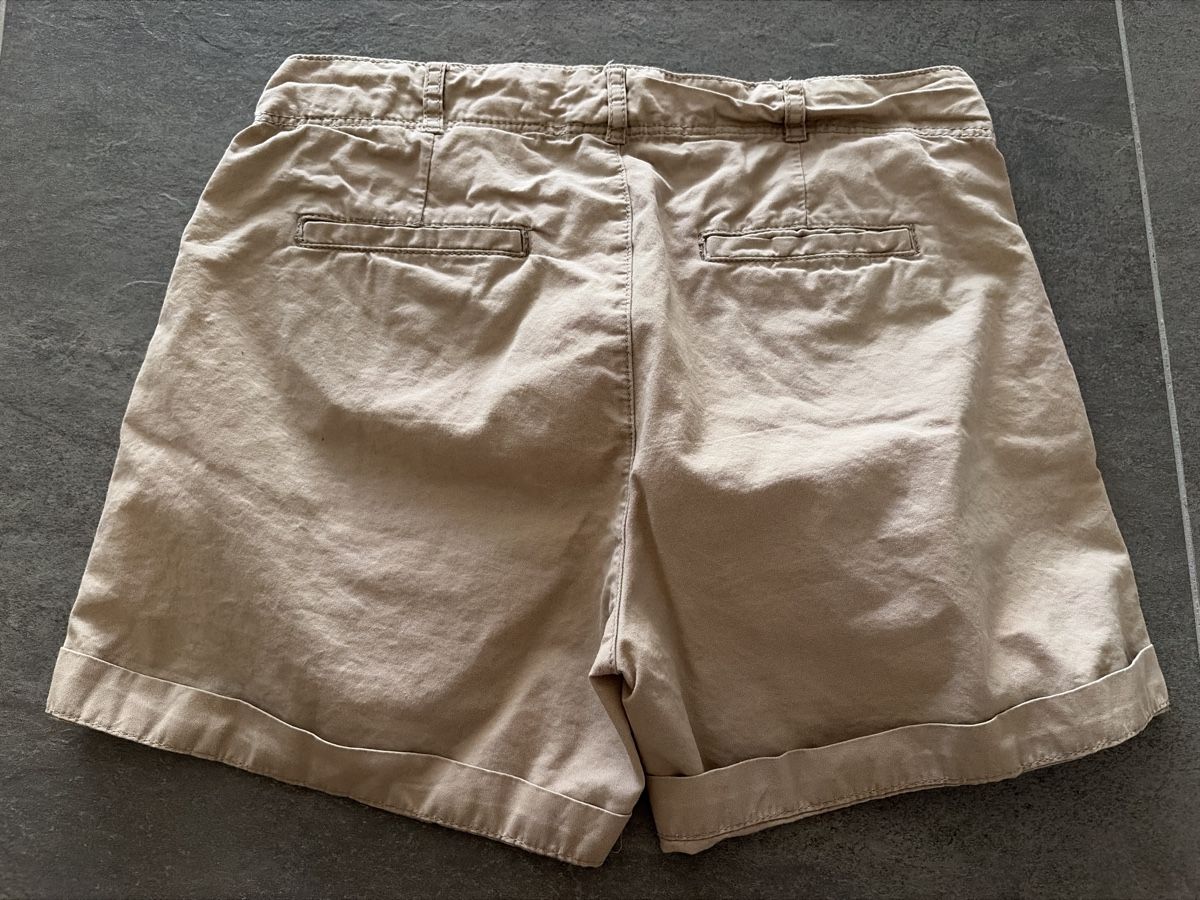 H&M Pantalons: Shorts – D'occasion à Fraubrunnen par amm_7kp6 1