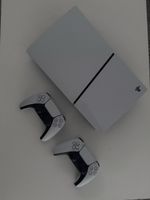 Sony PlayStation 5 Slim mit zwei Controllern guter Zustand