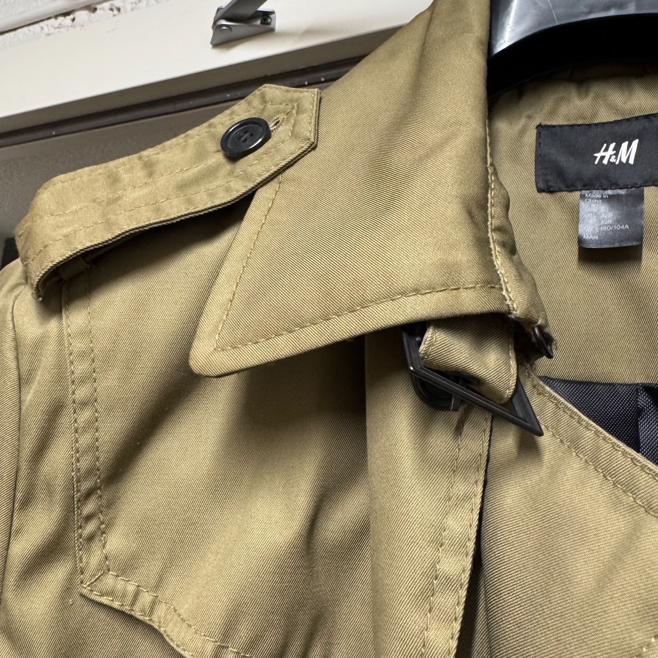 H&M Cappotti: H&M Mantel (Hellolivgrün; Grösse 52 (EU)) – Usato da Schaffhausen venduto da AMJoho 5