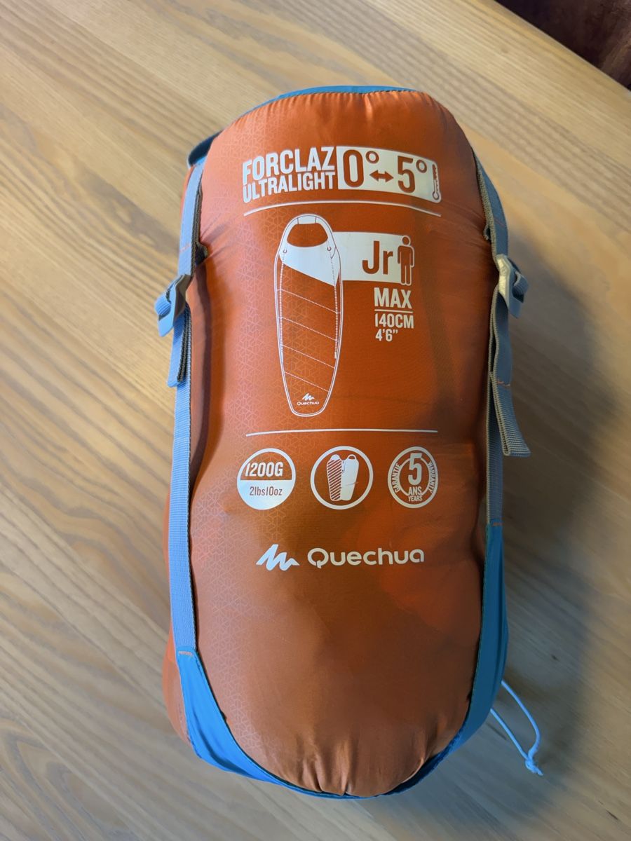 Sacchi a pelo: Quechua Forclaz Junior Schlafsack – Usato da Bäriswil BE venduto da Corinne910