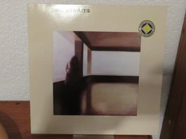 DIRE STRAITS