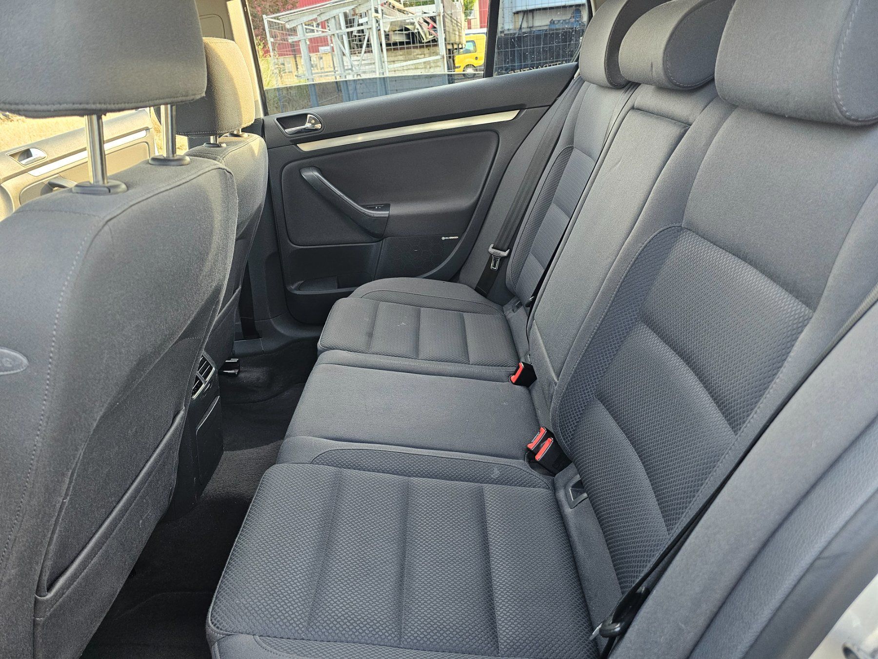 VW Automobili: VW Golf V 2.0 TDI ABT – Usato da Payerne venduto da ton_xsh2 8