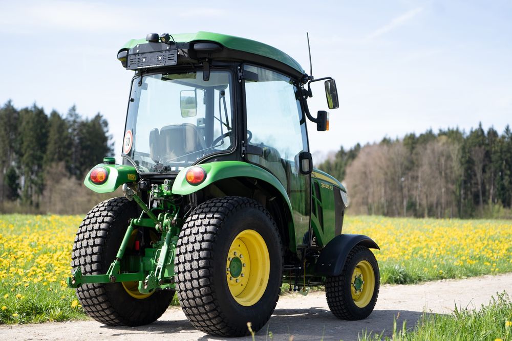 John Deere 3038R | Kaufen auf Ricardo