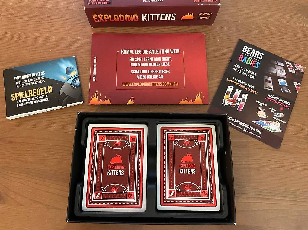 Giochi: Exploding Kittens  Originale Edition + Imploding Kittens – Usato da Windisch venduto da Dennis028 2