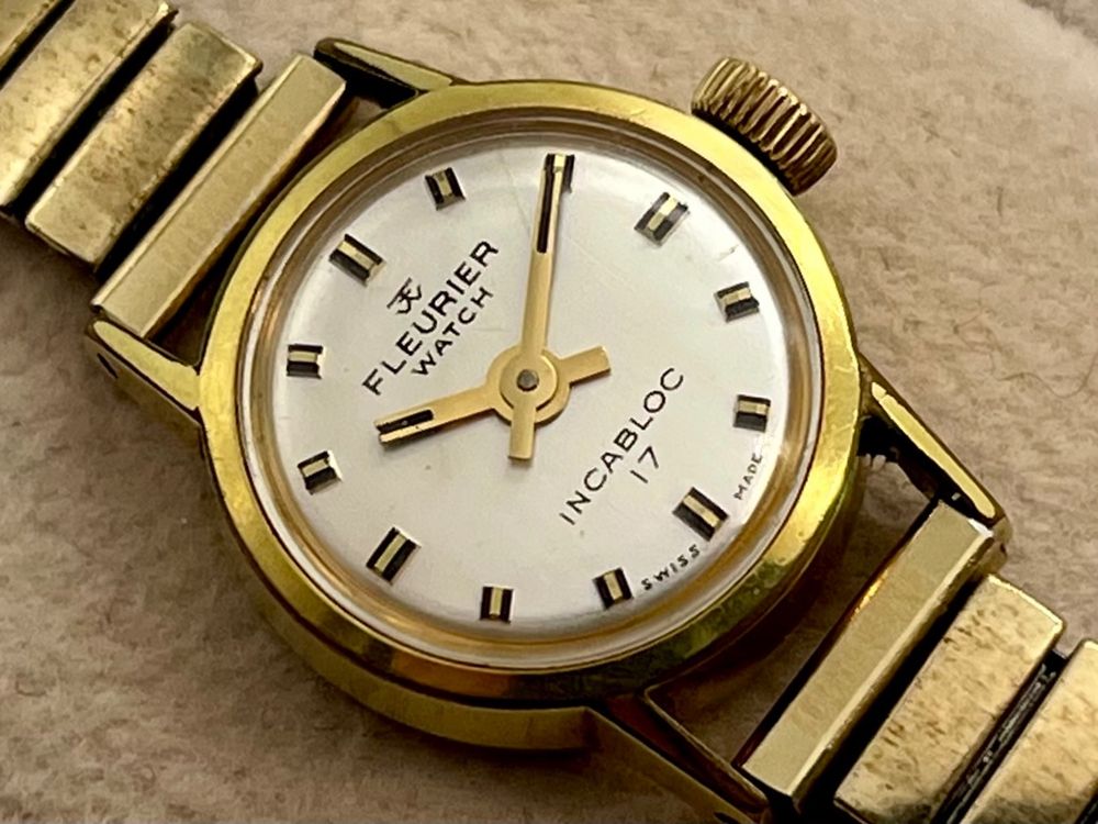 Fleurier Watch Swiss Made Vintage Damenuhr (Gebraucht) in Aarau für CHF ...
