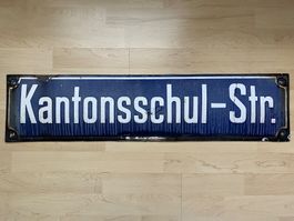 Strassenschild Kantonsschul- Strasse