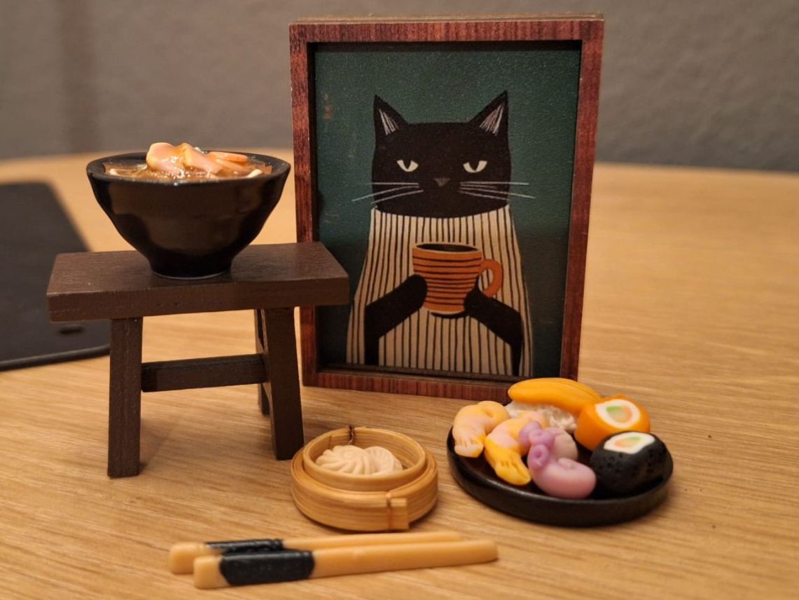 Case e mobili per bambole: Handmade Asiatisches Set, Sushi, Dumplings – Nuovo (secondo la descrizione) da Zürich venduto da HandmadeTinyFood