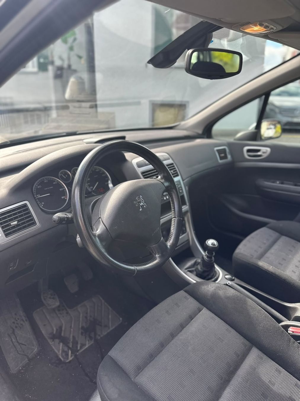Peugeot Automobili: Peugeot 307 2.0 Hdi – Usato da Rickenbach b. Wil venduto da zer_82qq 3