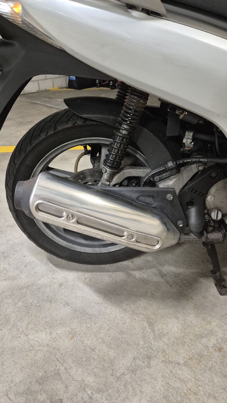 Honda Scooter: Scooter Honda SH 125 – Usato da Agra venduto da edika00 5