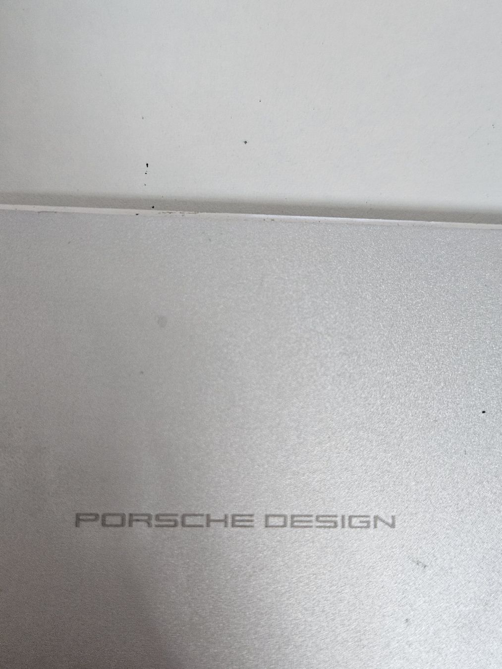 Lacie Dischi rigidi: Porsche Design Festplatte SSD 1TB – Usato da Schlieren venduto da Bestleo 2