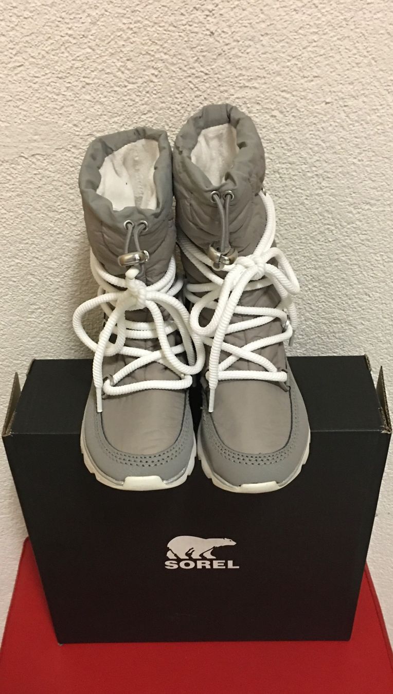 Sorel Scarpe da donna: SOREL KINETIC BOOT  Grau  Gr. 36 / 22 cm – Nuovo e nell'imballaggio originale da Zürich venduto da LIQUIDATOR.CP 2