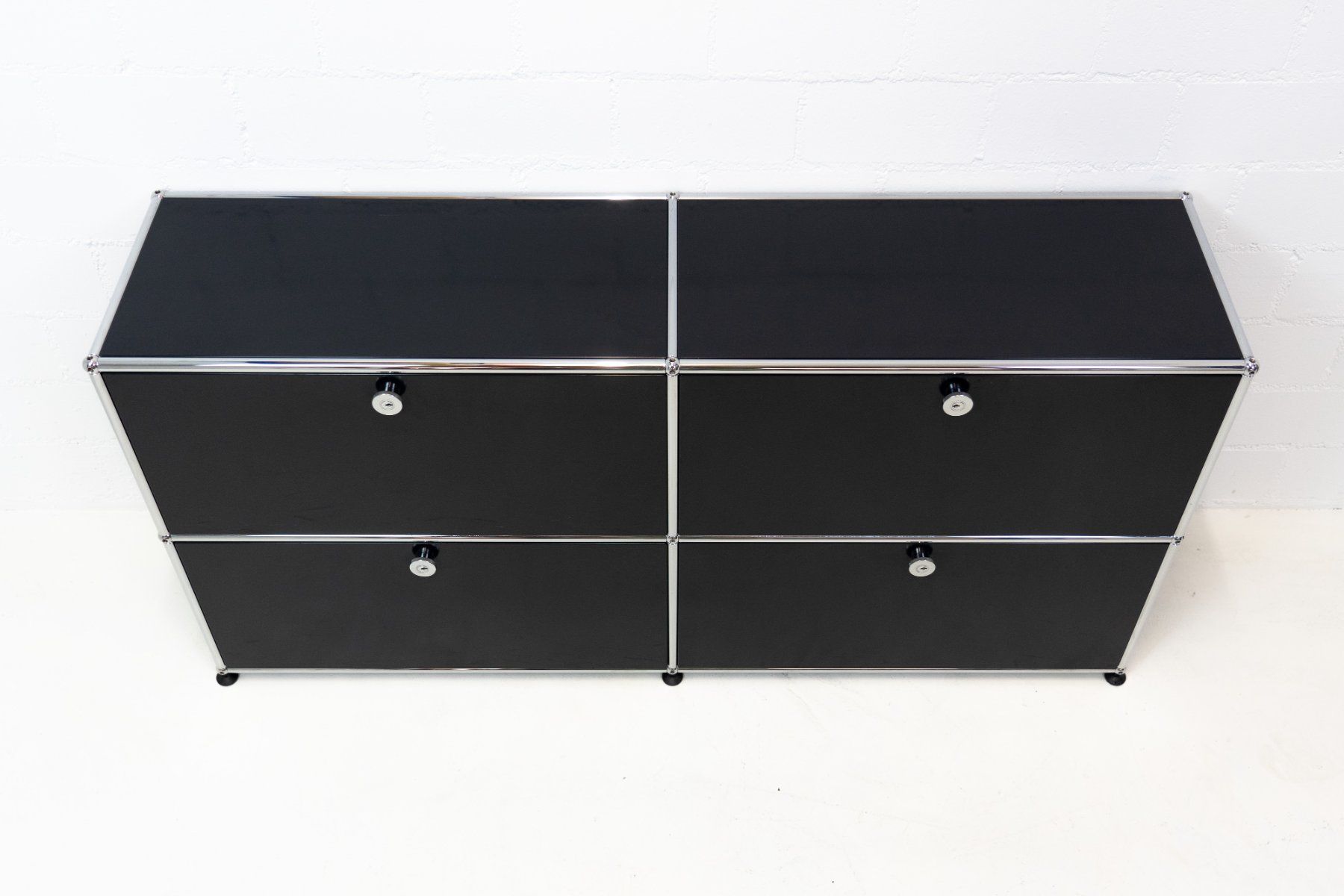USM Kommoden: USM Haller Sideboard Graphit Schwarz N. 26 Lieferung möglich – Gebraucht aus Schaffhausen von Studio-Ara 2