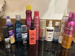 Haarpflege-Set: Mousse, Spray, Shampoo, Top Zustand!