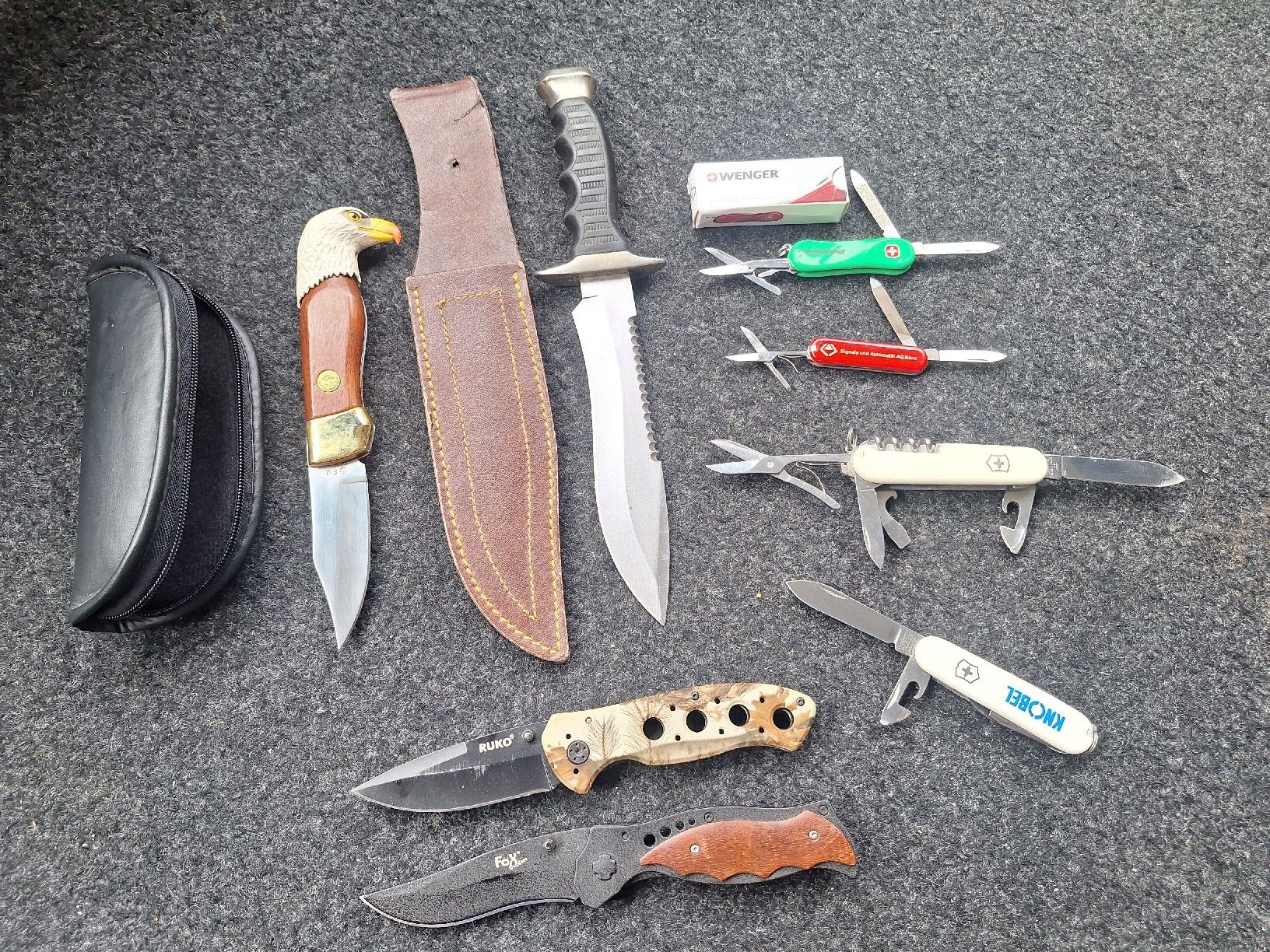 Victorinox Couteaux: MESSER SAMMLUNG AB 1.- – D'occasion à Niederwangen BE par pfiff02