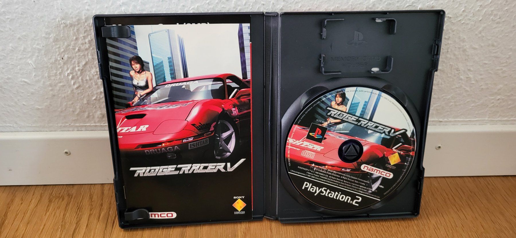 Sony Giochi: PS 2 - Ridge Racer V – Usato da Münsingen venduto da DigitaleSpielecke 2