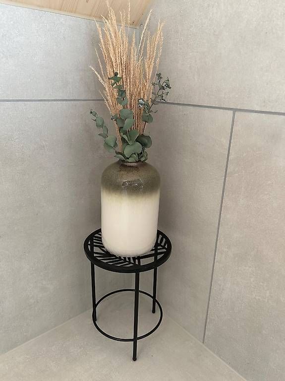 Alle Dekorationen: Blumenständer mit Vase – Gebraucht aus Diegten von ste_pvd5 1