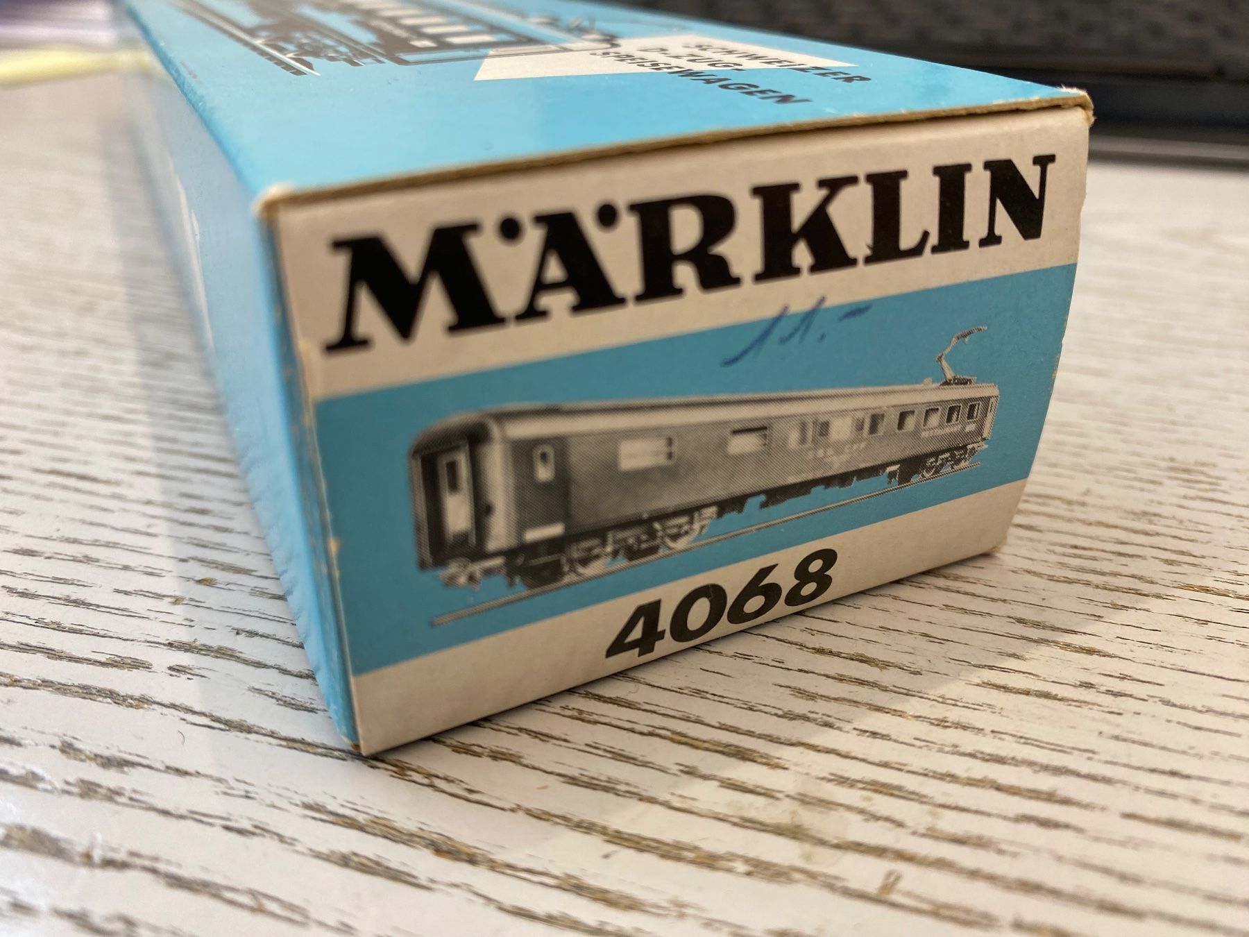 Märklin Modellini di ferrovie: Märklin 4068 SBB Speisewagen – Usato da Lupsingen venduto da New-Haven 3