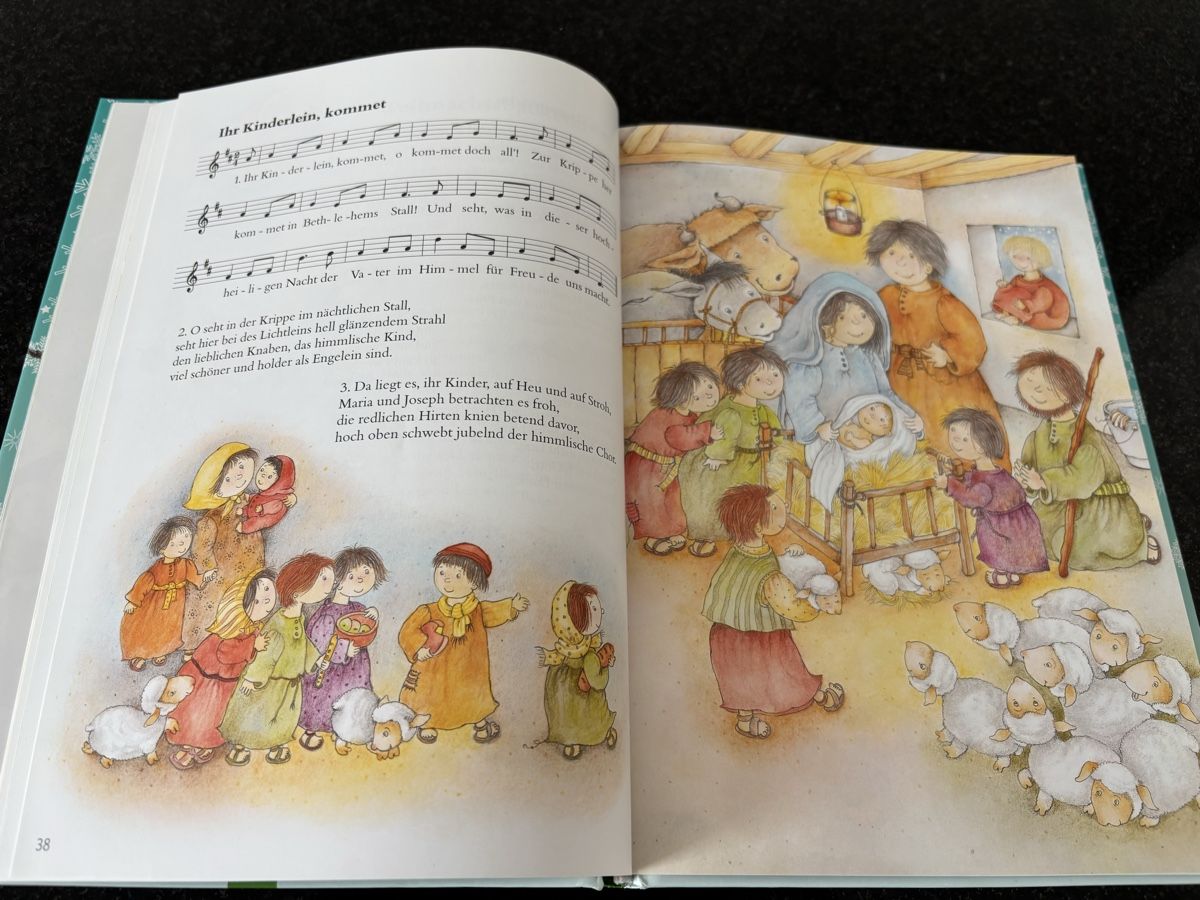 Libri: Weihnachtsbuch – Nuovo (secondo la descrizione) da Büsserach venduto da Zimtstaernli19 4