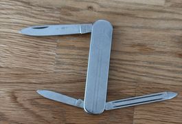 VICTORINOX SACKMESSER