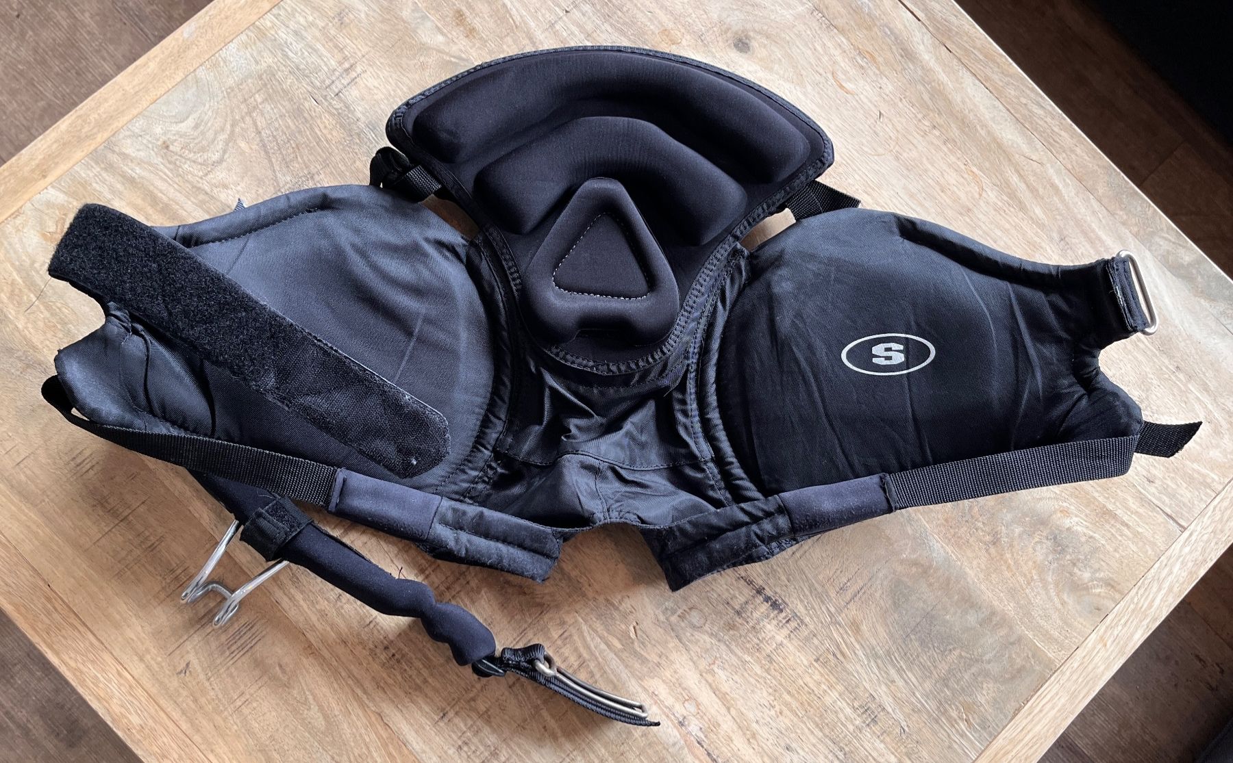 Sport dell'aria & Aquiloni: Harnais Kitesurf "Aviator Seat" / Taille S – Usato da Saas-Fee venduto da Pisen 5