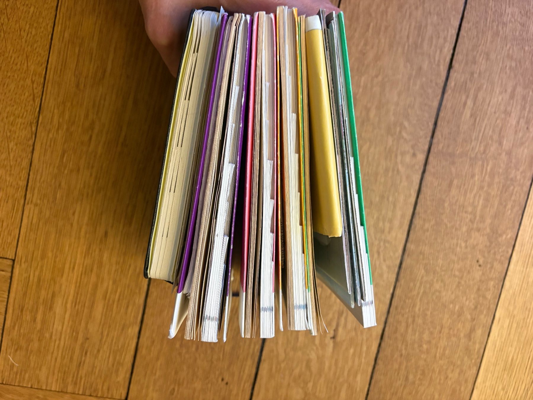 Libri: 5 Reiseführer Wallpaper & Moleskine – Usato da Zürich venduto da triangular 2