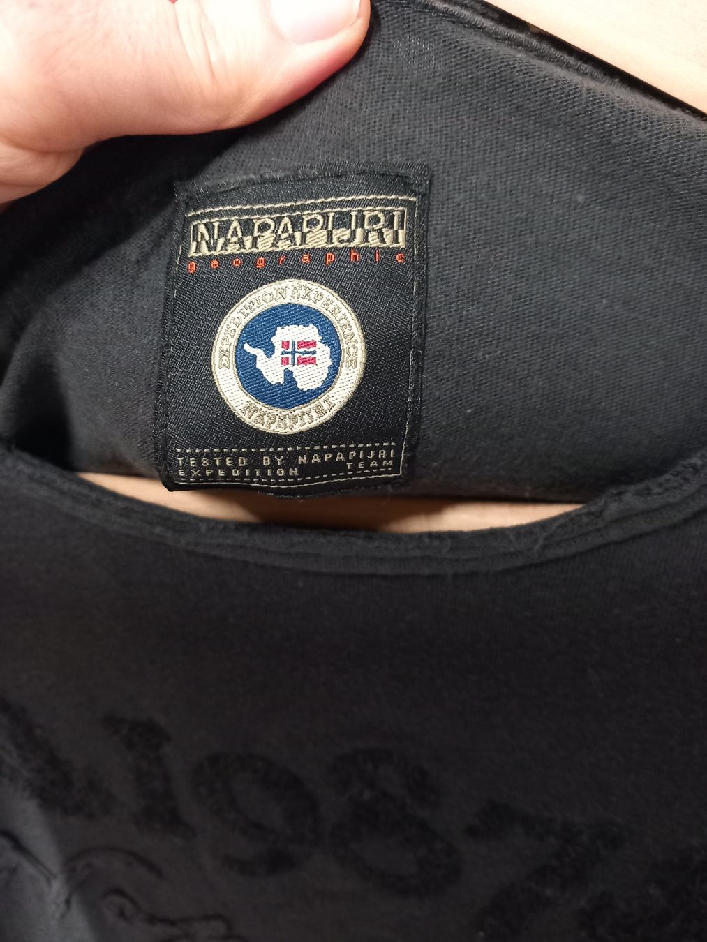 Napapijri T-Shirts: Shirt von Napapijri Gr.S – Gebraucht aus Merligen von muss_haben 1