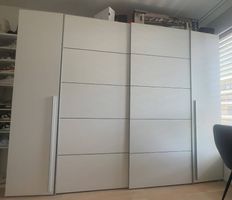 Grand dressing blanc 240 cm, idéal rangement d’hiver !
