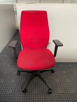 1 Bürostuhl "DAUPHIN" rot/schwarz mit Armlehne