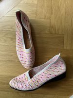 Summer Flats - Pink Woven Design - Size 40 - NEW!💖💖💖💖💖