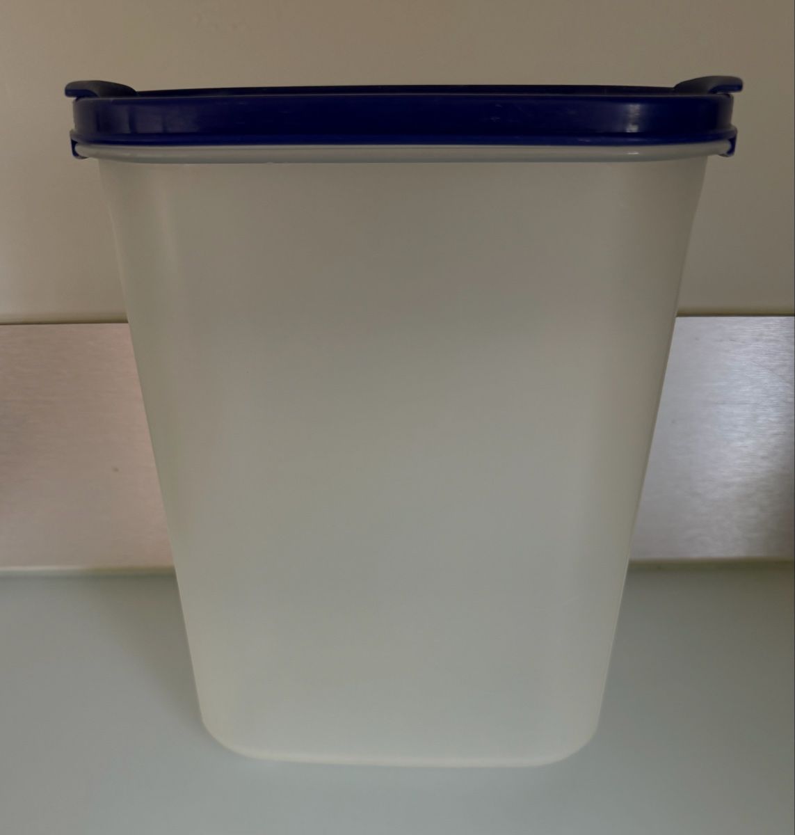 Contenitori & Simili: Tupperware Vorratsdose 2.3 l blau – Usato da Niederhasli venduto da Erwied 1