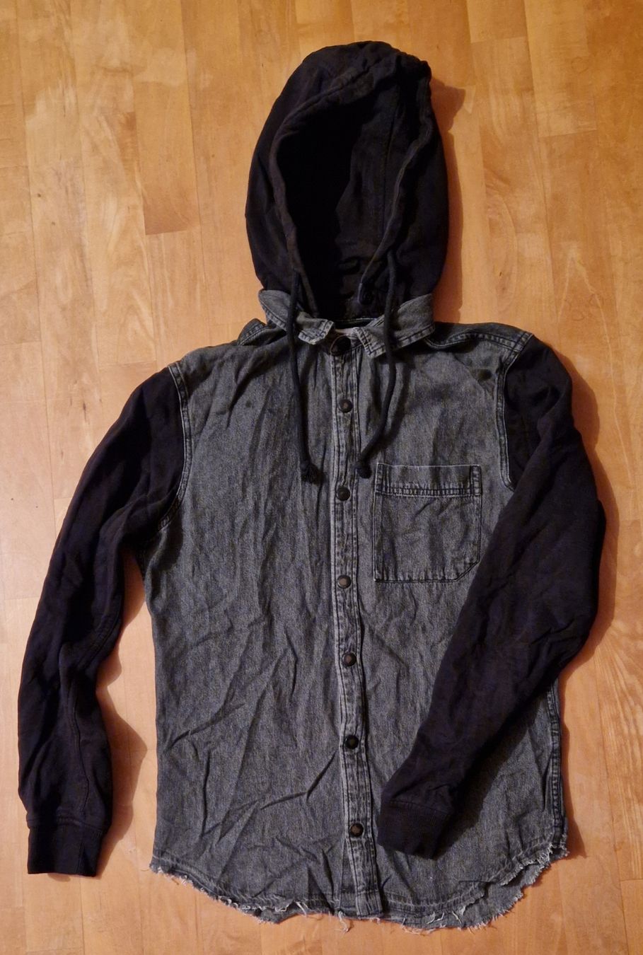 Pull&Bear Hemden: Pull&Bear Hemd, Gr. S – Defekt aus Muri b. Bern von mlu_vgj7