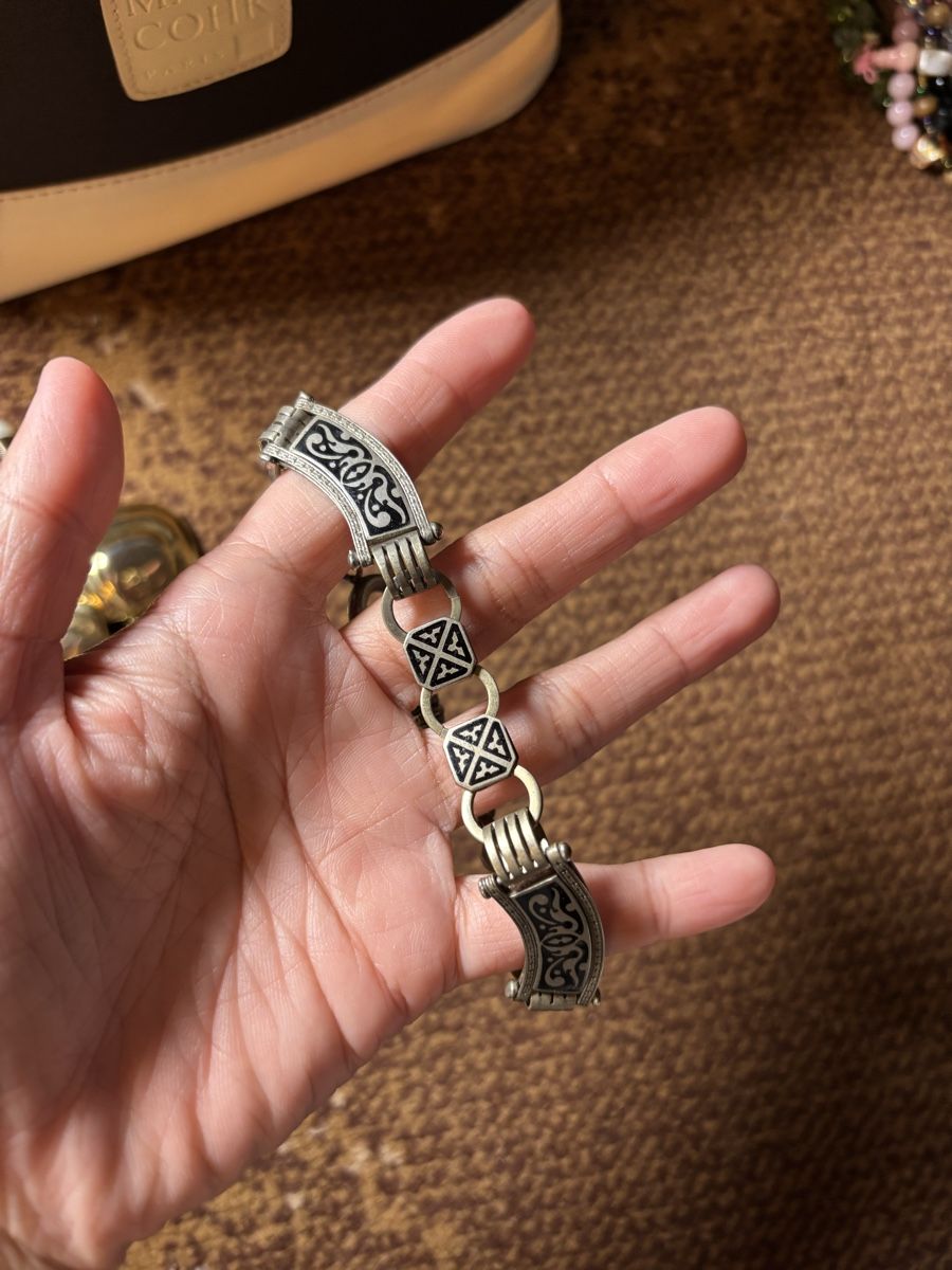 Bracciali & Braccialetti: Vintage bracelet – Usato da Confignon venduto da Second_Hand_Ch 2