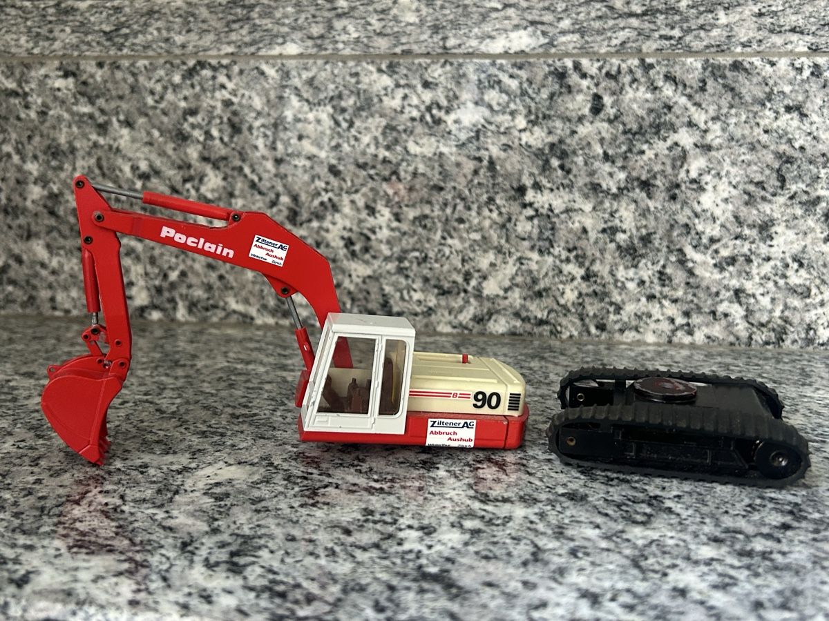 Conrad Kits de montage: Poclain 90, 1:50 , Conrad – D'occasion à Horw par Tigercat635 4