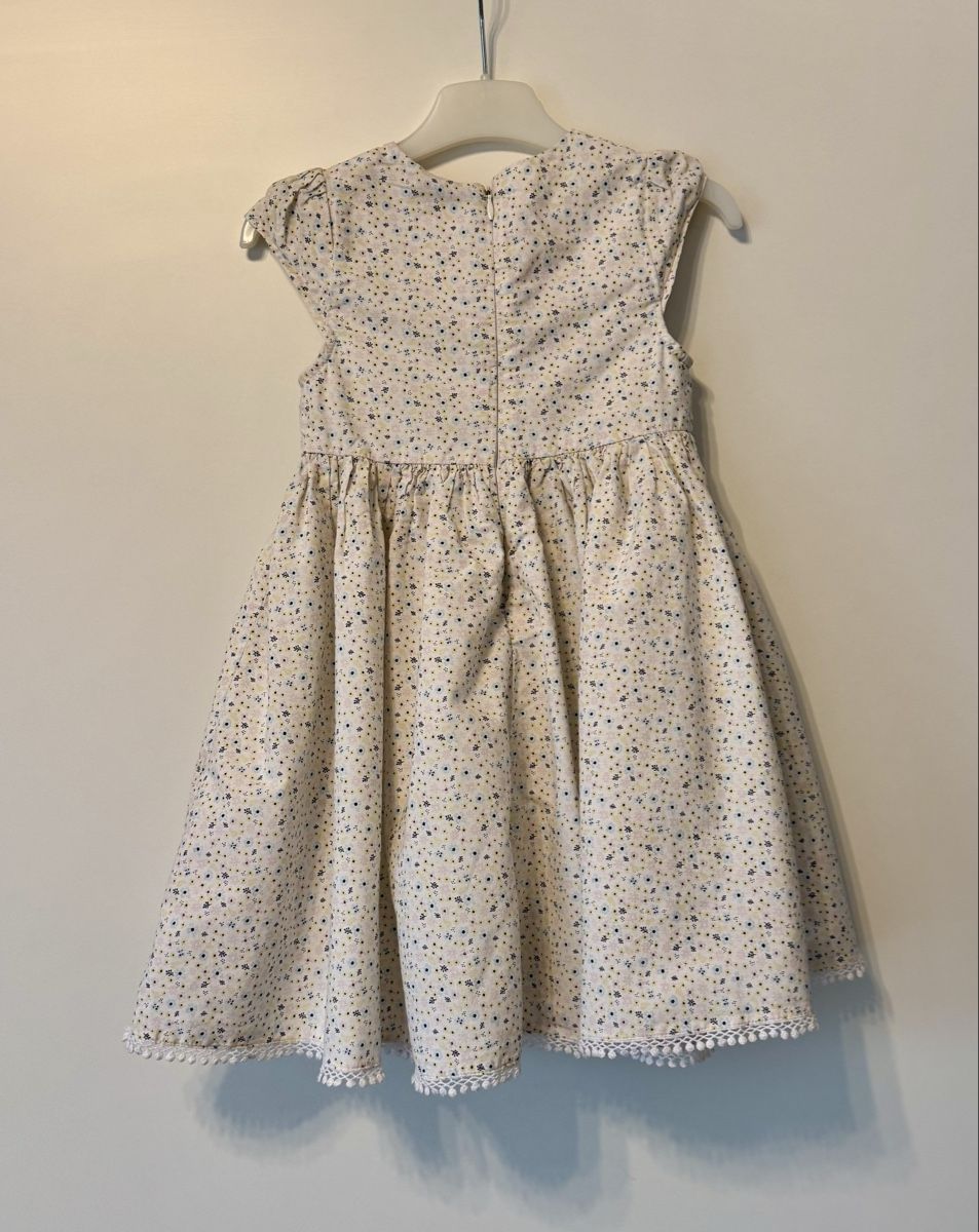 Vestiti & Gonne: Sommerkleidchen Mädchen Gr. 104 – Usato da Flumenthal venduto da Krajan 1