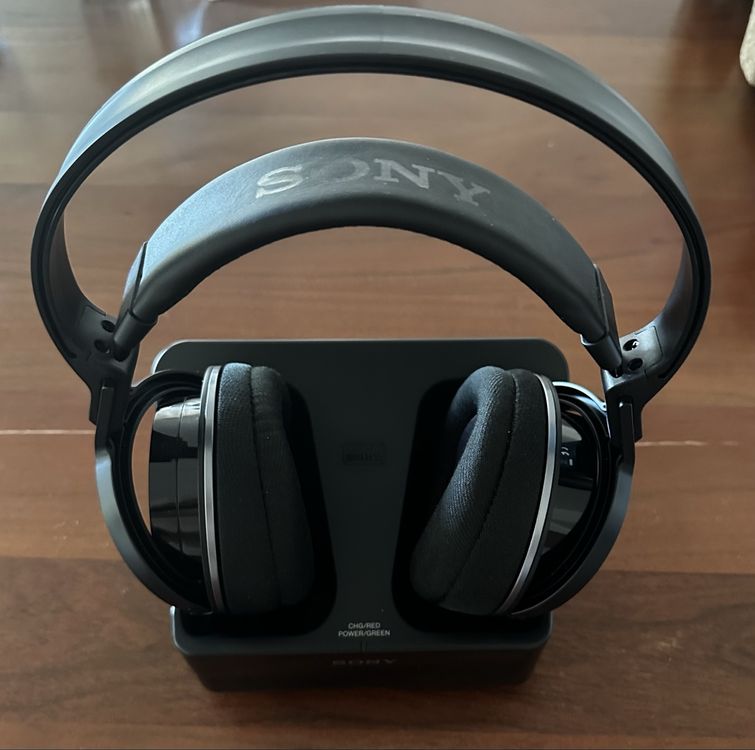Sony Kopfhörer: Sony Wireless Stereo Headphone System - Originalverpackt – Neu (gemäss Beschreibung) aus Niederrohrdorf von m4cter 1