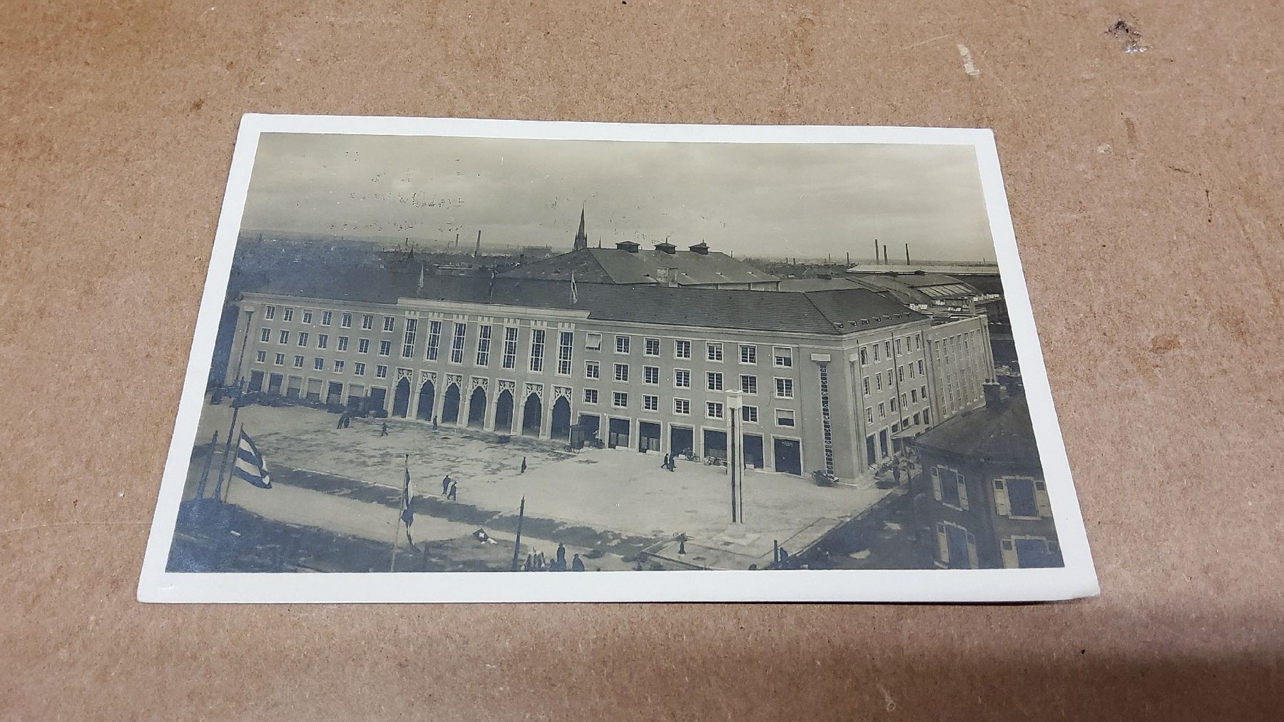 Alle Briefmarken: Alte Ansichtskarte Schweizer Mustermesse Basel, 1926 – Gebraucht aus Herisau von Nluanalucas 1