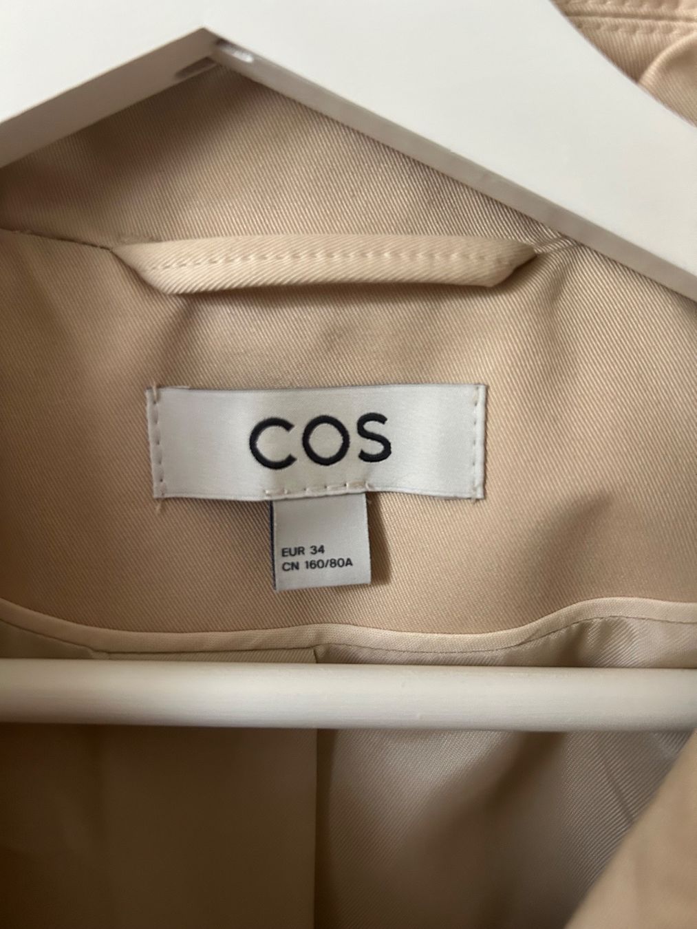 Cos Giacche: COS kurze Trenchjacke, Gr. 34 – Usato da Solothurn venduto da anj_5zhn 2
