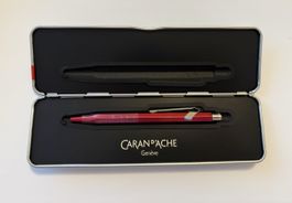 Caran d'Ache Kugelschreiber rot, neu, Originalverpackung, So