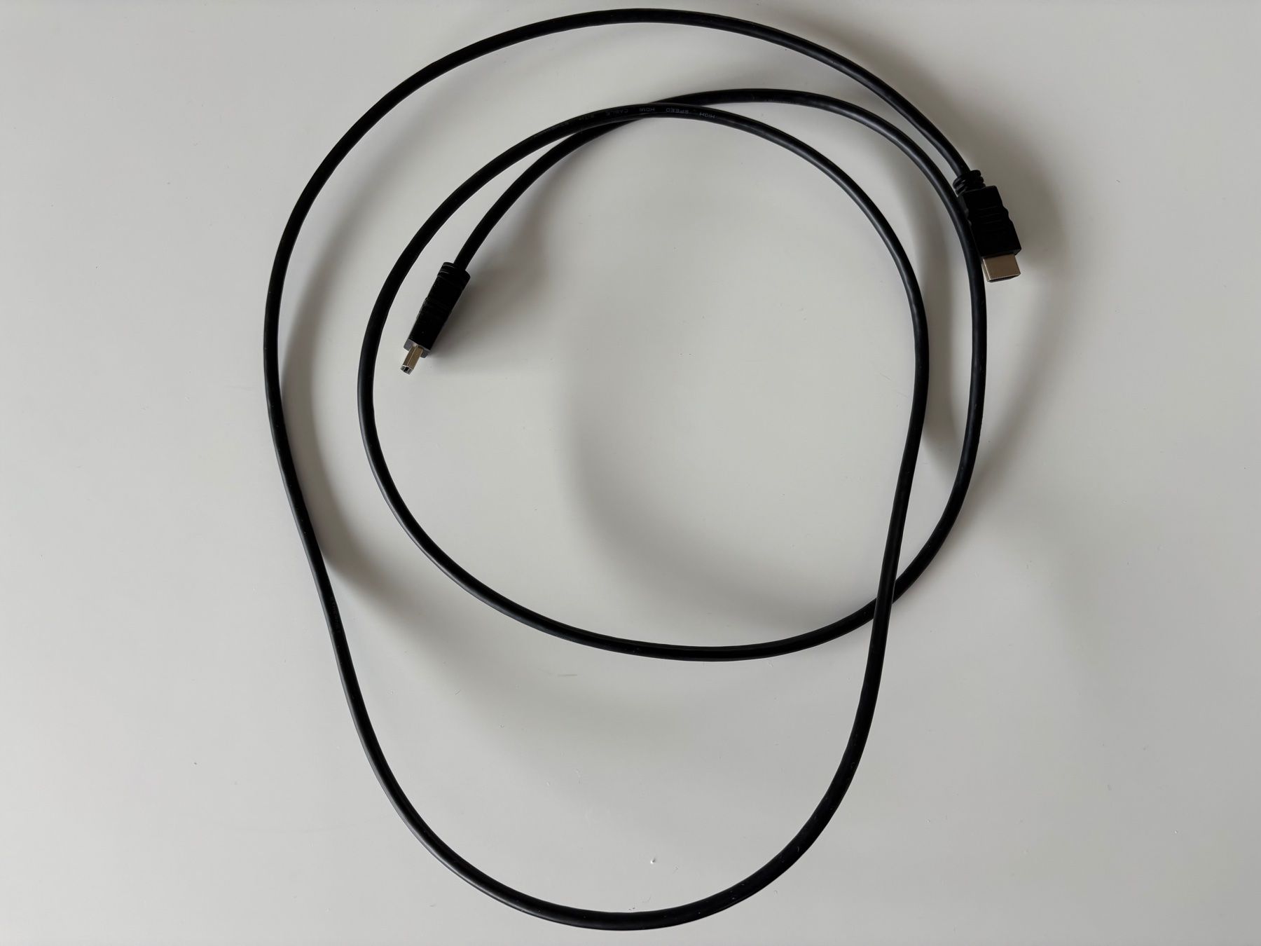 Cavi: 2 x cables HDMI – Usato da Lausanne venduto da opi_92cn 3