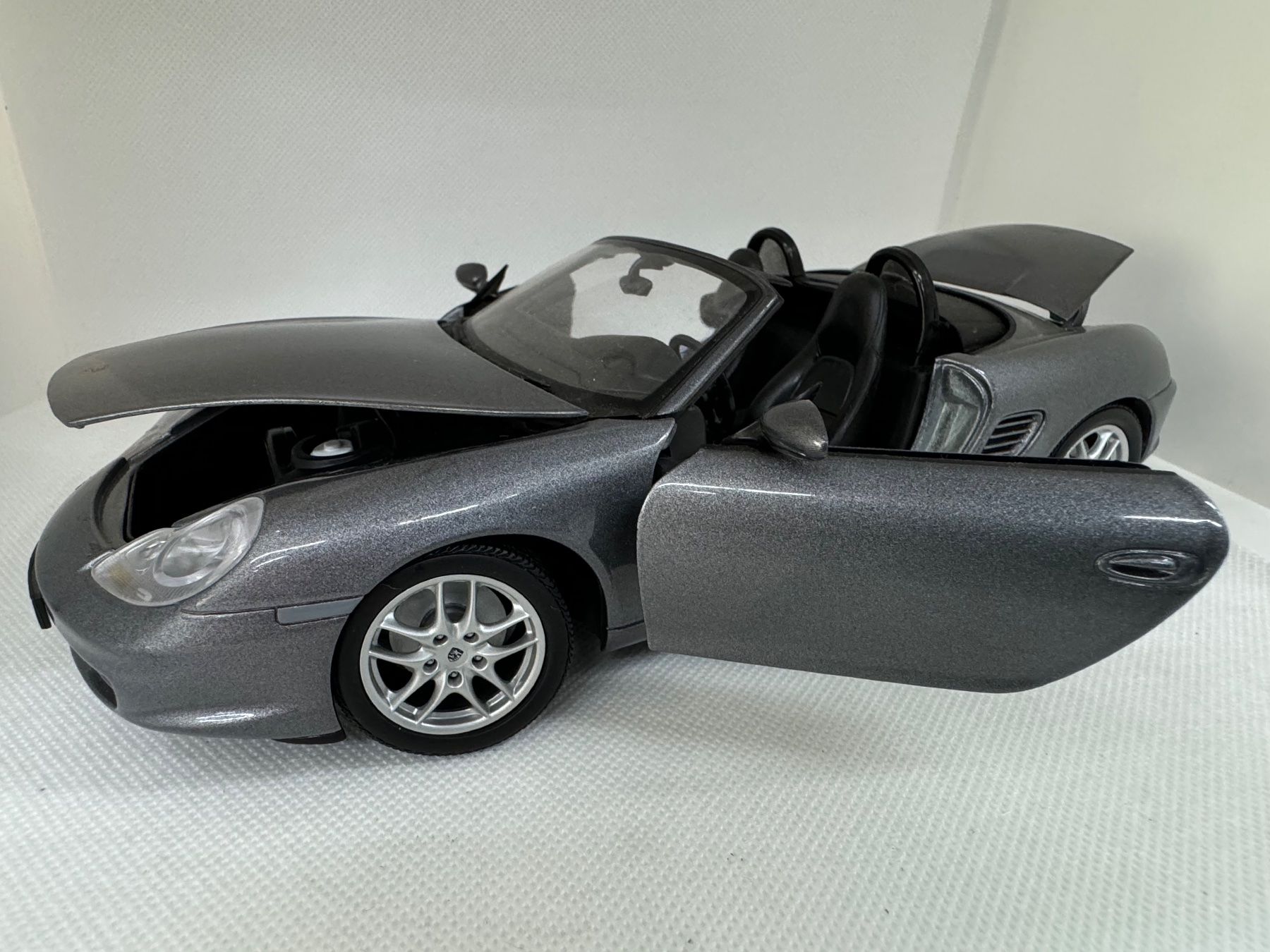 Porsche Modellini d'auto: Porsche Boxster 986 GATE UT 1:18 – Usato da Luzern venduto da aa43modelcars-Luzern 4