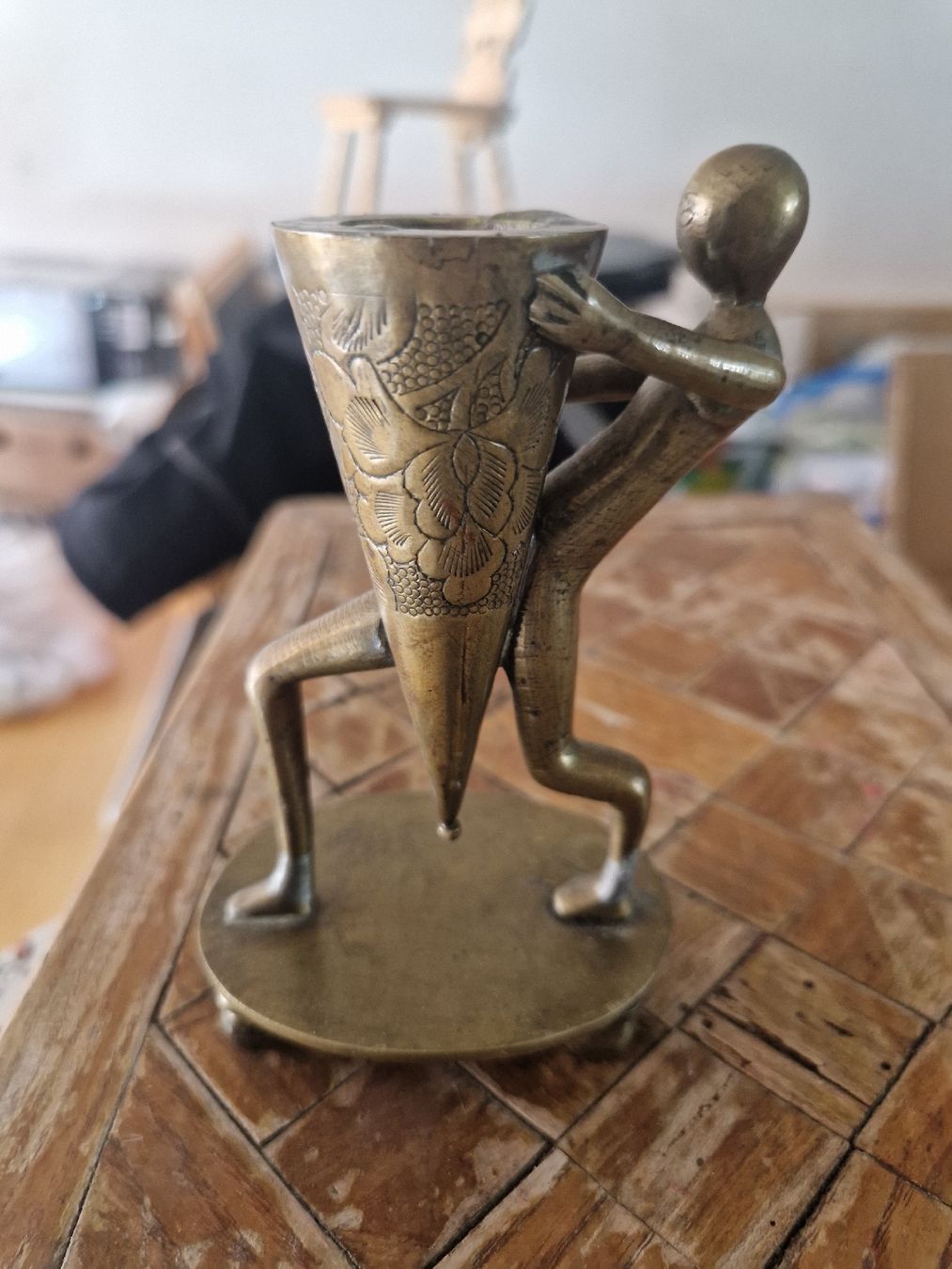 Skulpturen & Statuen: Kerzenständer Messing Figur graviert, exclusiv – Gebraucht aus Mörigen von Clio111 7