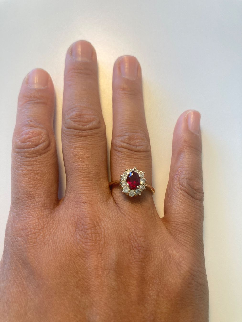Ringe: Klassischer Halo Ring – Gebraucht aus Wauwil von alessandrea82