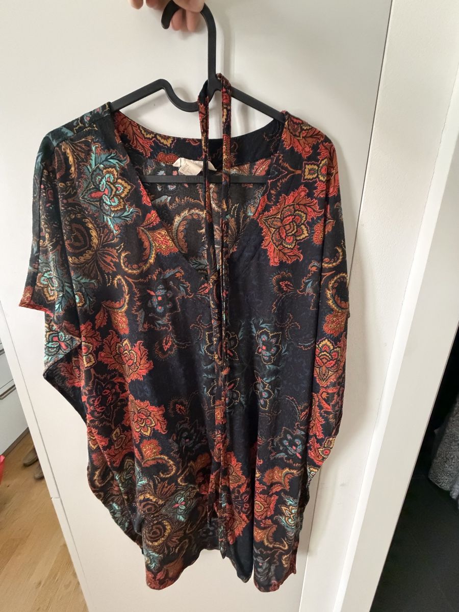 H&M Kleider: Robe de plage taille L  – Gebraucht aus Martigny von O96