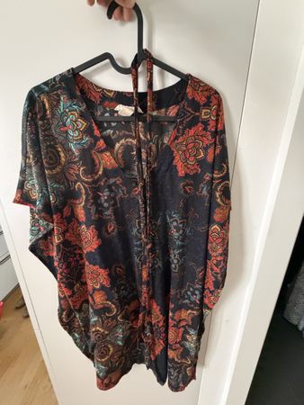 Robe de plage taille L 