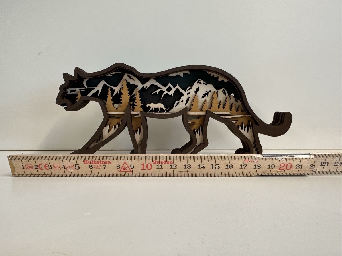 Tutte le decorazioni: 3D Holzbild Puma Landschaft Deko Figur – Nuovo e nell'imballaggio originale da Oberurnen venduto da jasmin2fel