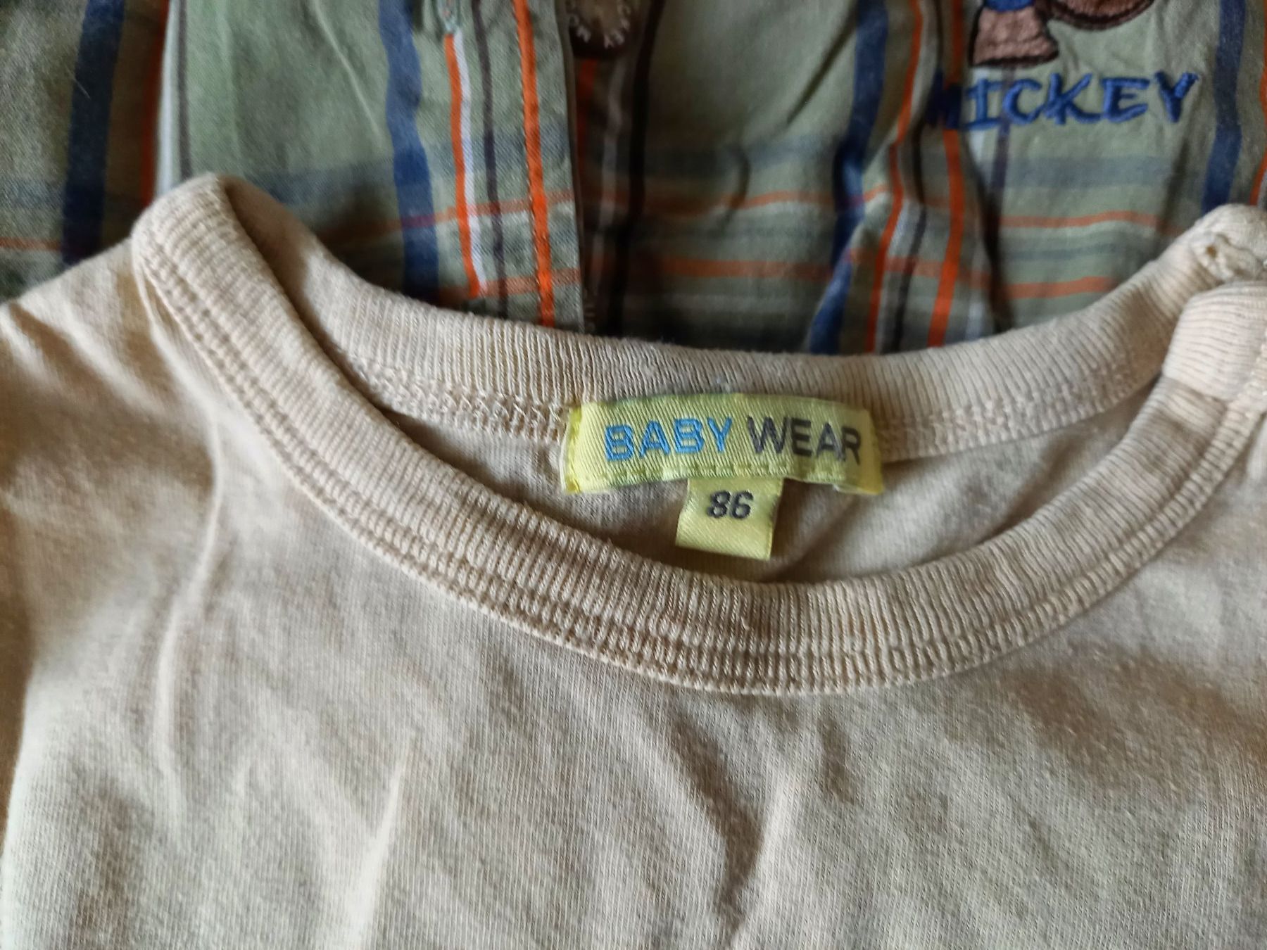 Lotti & Set di vestiti: Cooles Set Langarm Hemd / Shirt Gr. 86 – Usato da Unterengstringen venduto da saraman 1