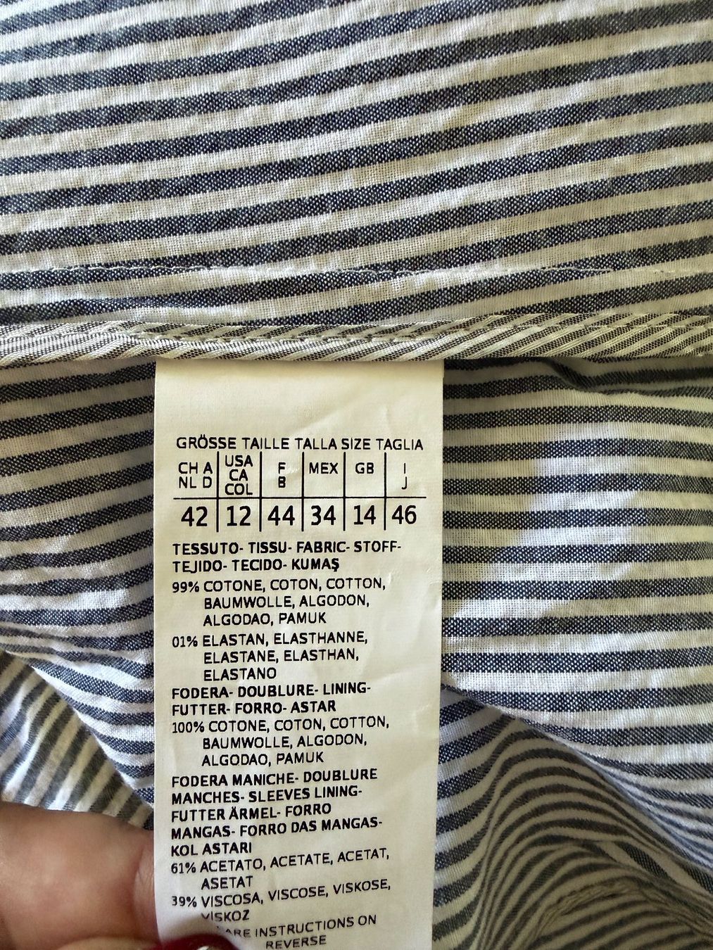 Max Mara Giacche: Blazer WEEKEND MaxMara gestreift Groesse 42 top – Nuovo (secondo la descrizione) da Muttenz venduto da flowers04 4