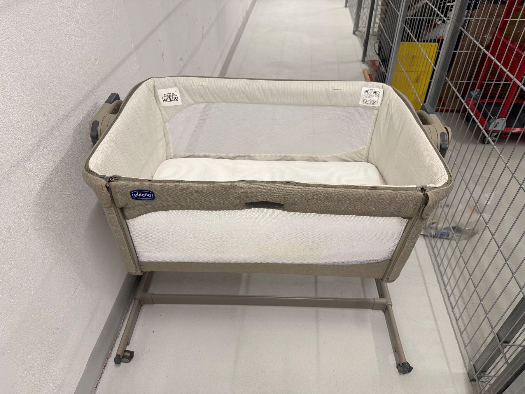 Chicco Lits: Beistellbett Chicco NEXT2ME MAGIC – D'occasion à Dübendorf par ach_9h9b 1