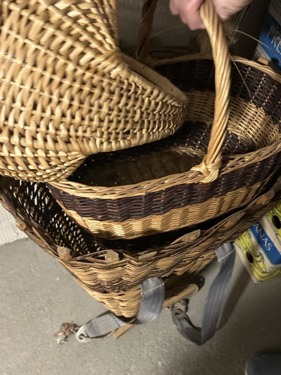 Accessoires: verschiedene Holzkörbe – D'occasion à Altdorf UR par yan_q8d8