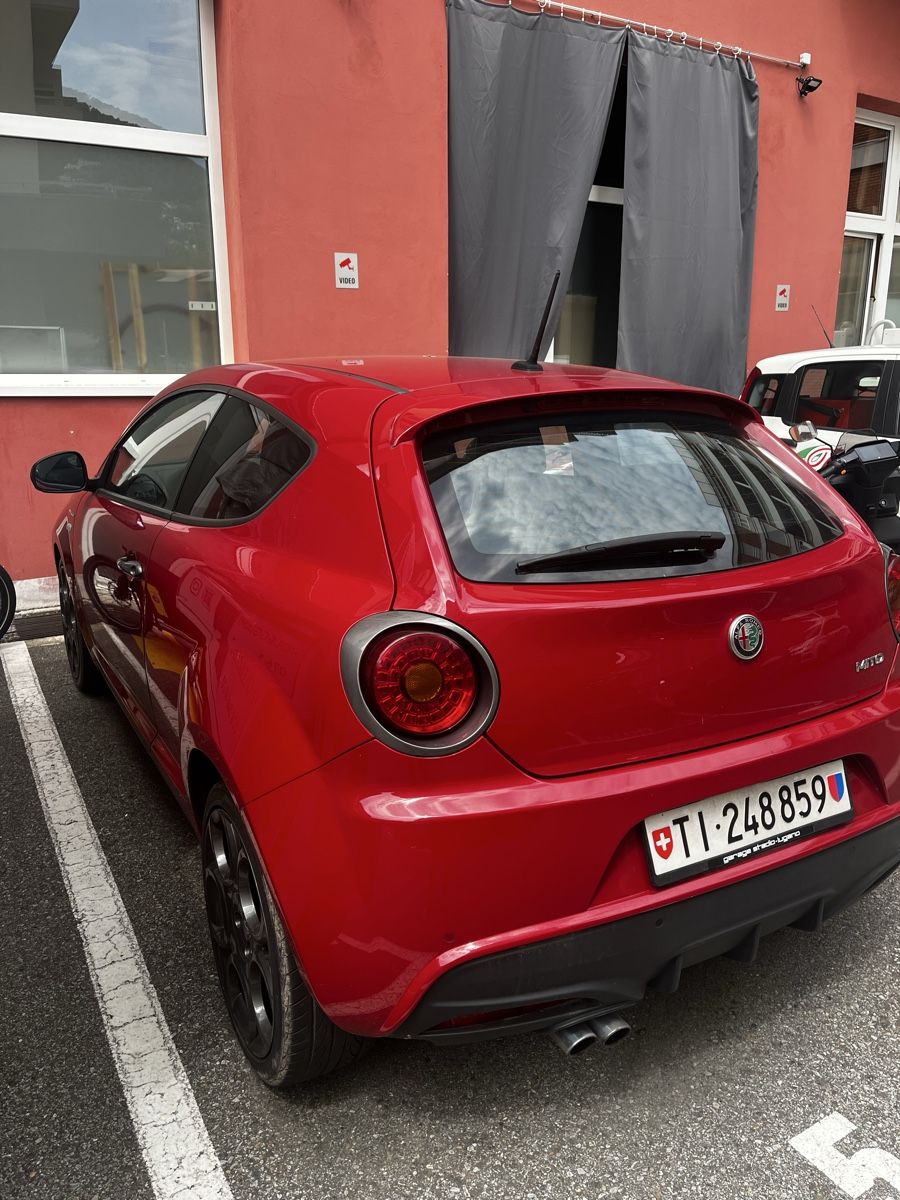 Alfa Romeo Autos: Alfa Romeo Mito Veloce 2016 – Défectueux à Lugano par ale_p6l5